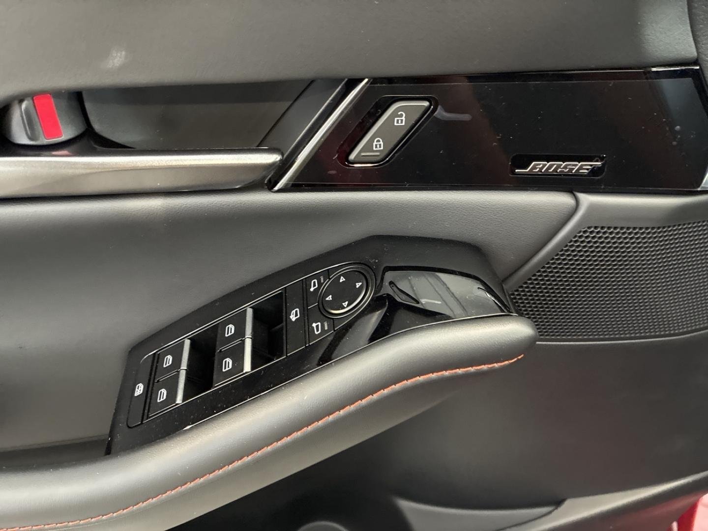 mazda - Visuel 10