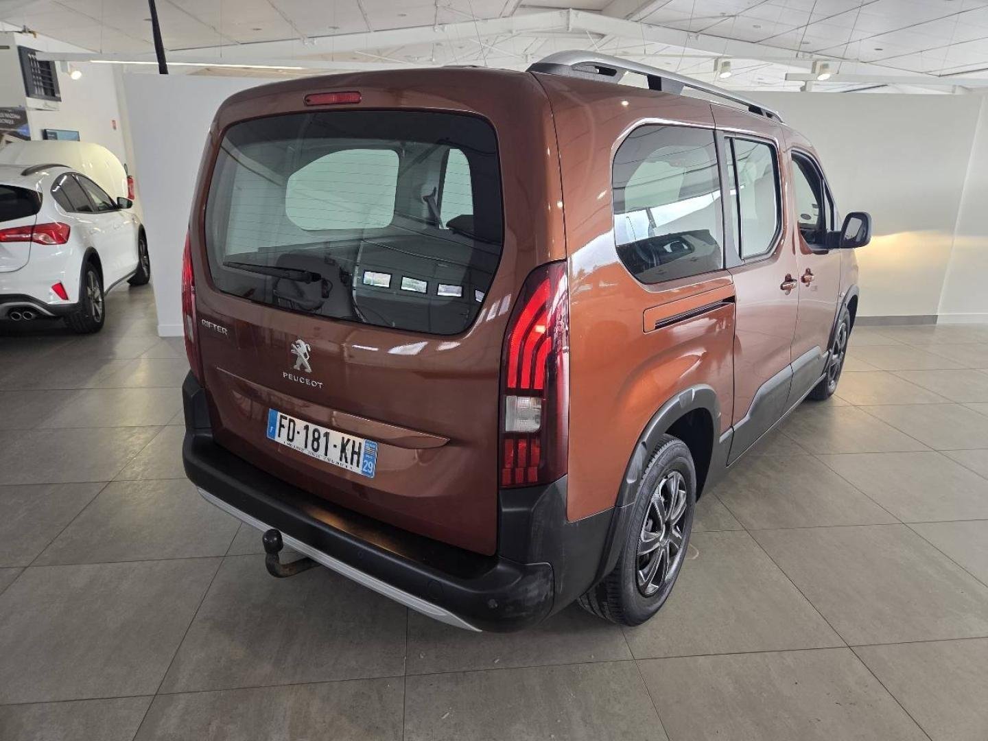 peugeot - Visuel 3