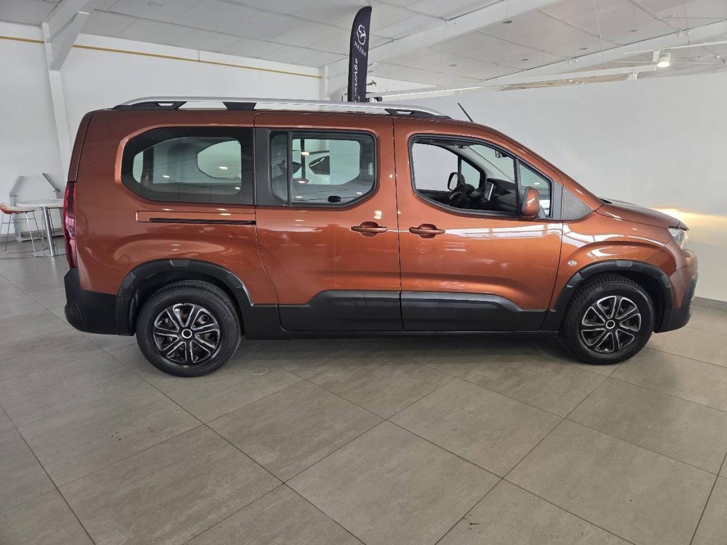 peugeot - Visuel 5